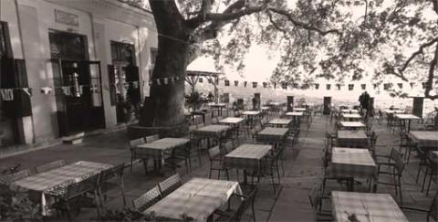 (επεξεργασμένο) στιγμιότυπο από το παρακάτω φιλμάκι